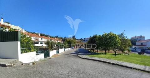 Lote para construção de moradia, localizado em abrantes.