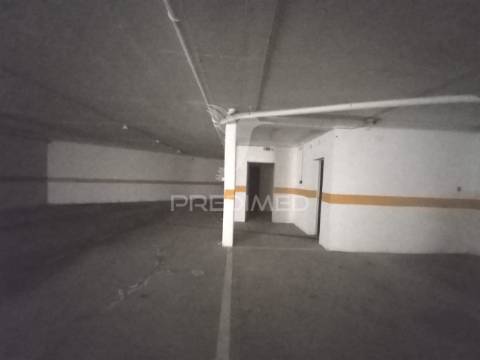 Escritório – urbanização dos plátanos, abrantes.