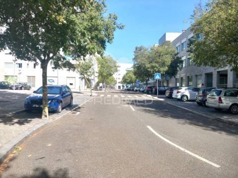 Escritório – urbanização dos plátanos, abrantes.