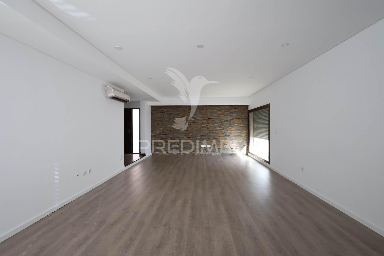 Moradia isolada t4 como nova