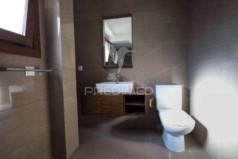 Moradia isolada t4 como nova