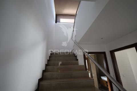 Moradia isolada t4 como nova