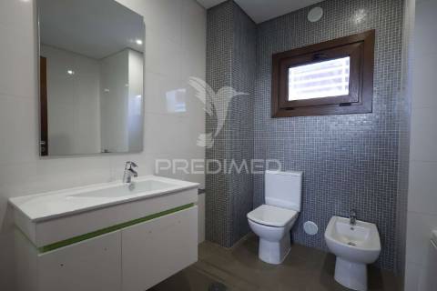 Moradia isolada t4 como nova