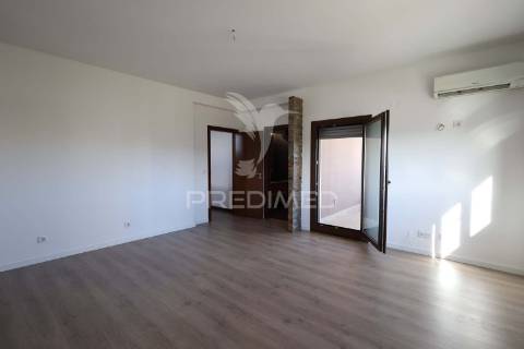 Moradia isolada t4 como nova