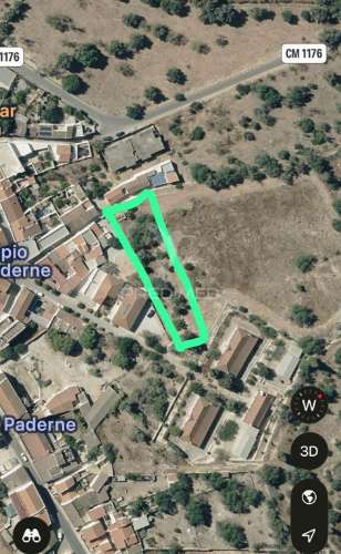 Terreno urbano com viabilidade de construção em paderne