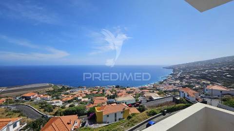 Apartamento t2 em santa cruz vista mar definitivo