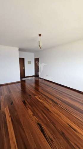 Apartamento t2 em santa cruz vista mar definitivo