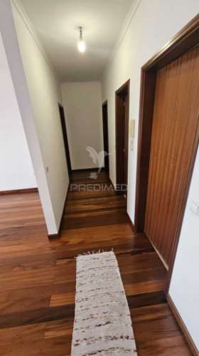 Apartamento t2 em santa cruz vista mar definitivo