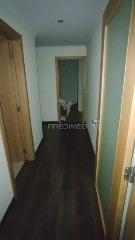 Apartamento t3 para alugar em palhais