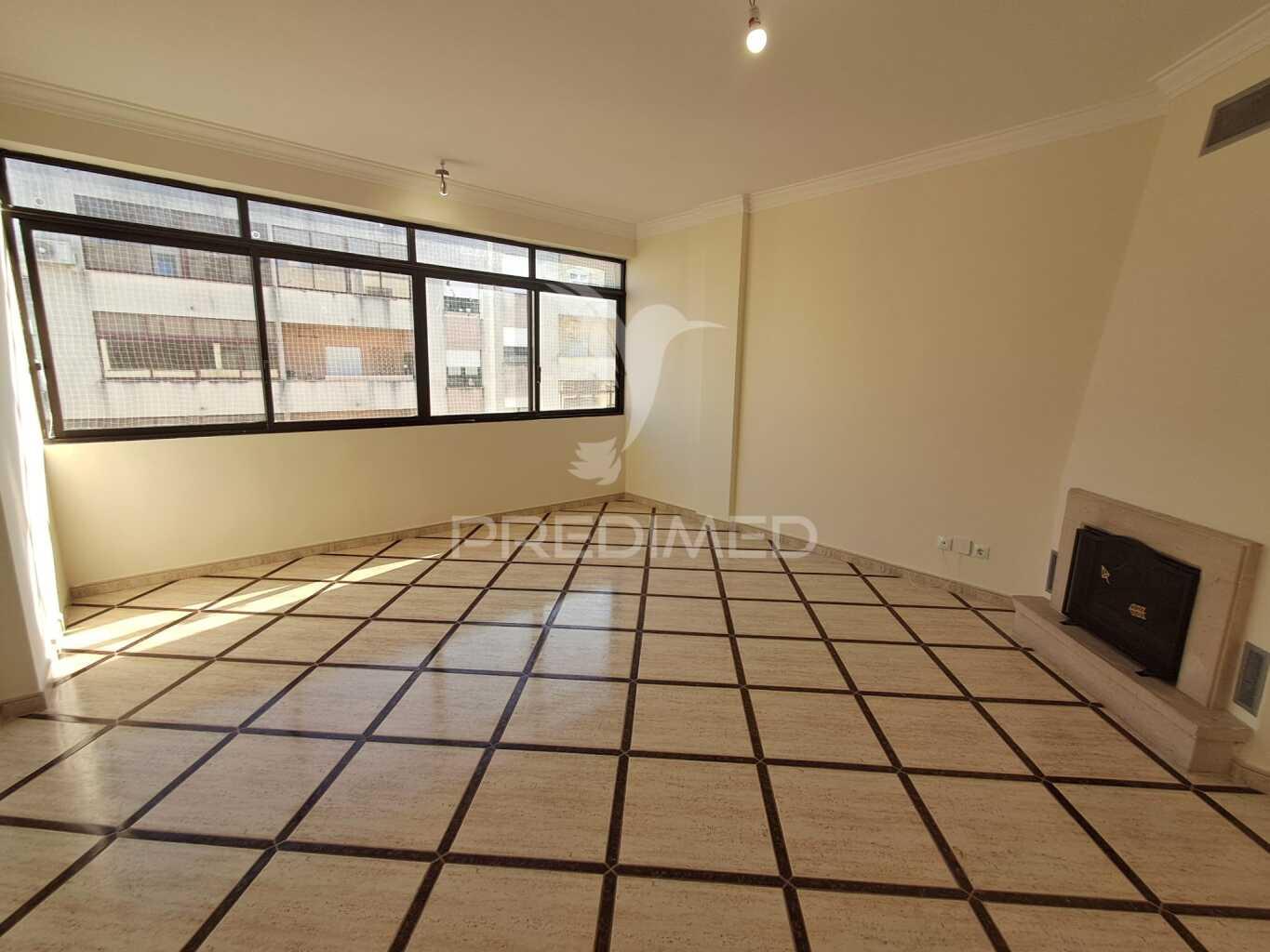 Apartamento t2 no seixal