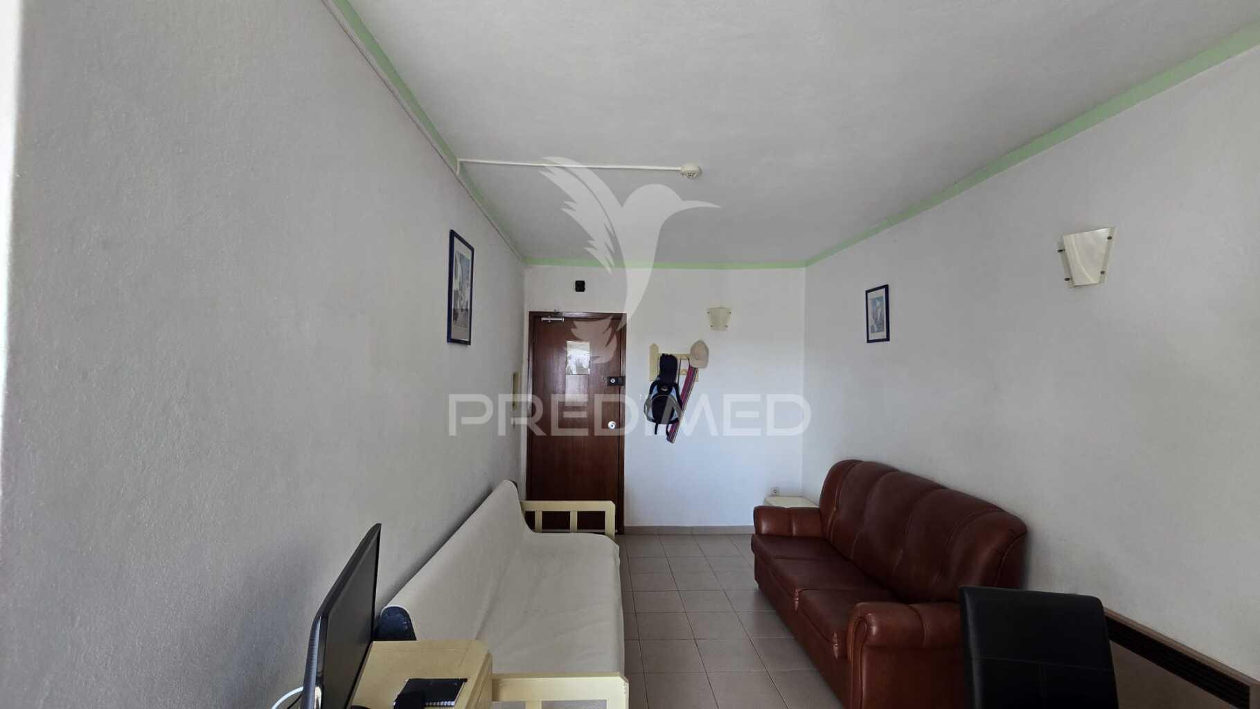 Apartamento t1 com vista desafogada para a marina de portimão – praia da rocha