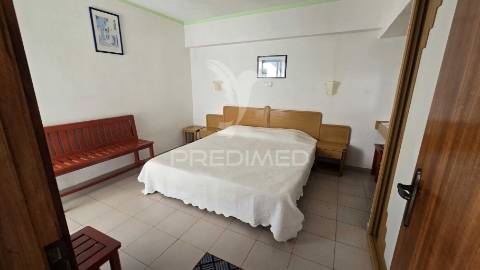 Apartamento t1 com vista desafogada para a marina de portimão – praia da rocha