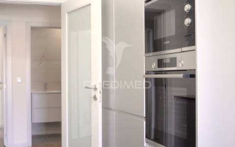 T3 de sonho na rotunda da boavista – viva no coração do porto!