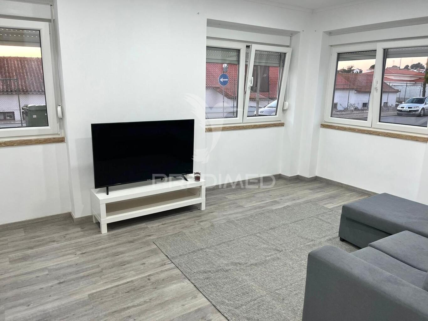 Andar de moradia para arrendamento