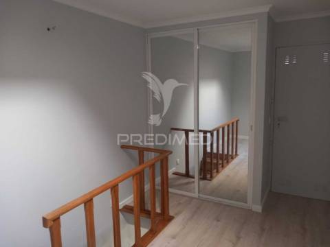 T2 renovado monte junto á universidade