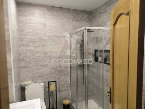 T3 transformado em t2 no centro de sacavém - oportunidade