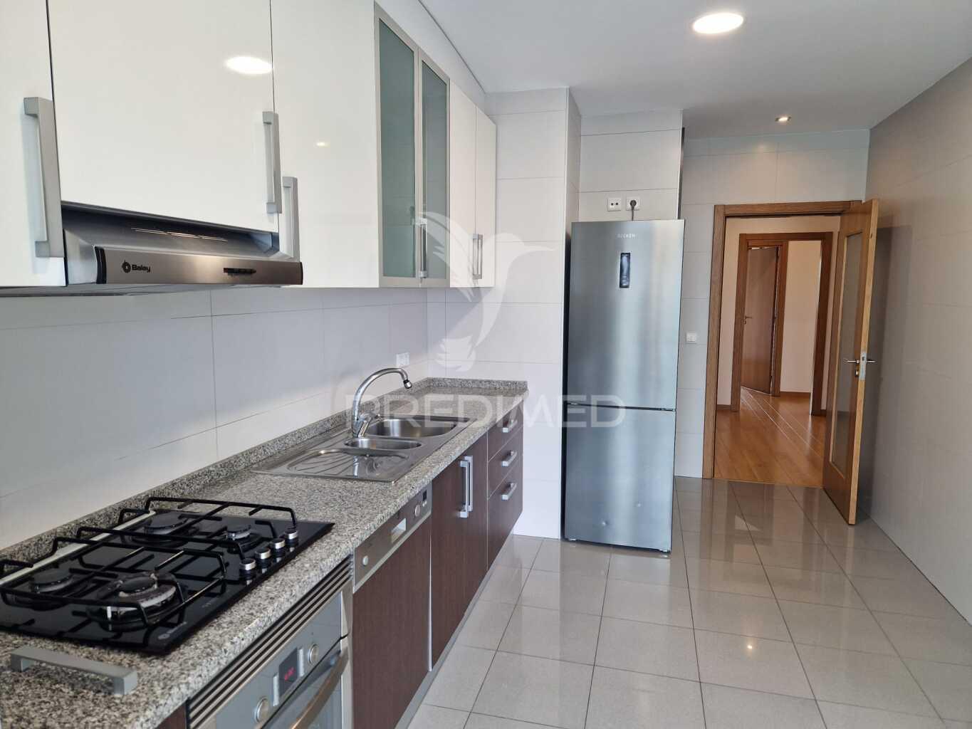 Apartamento t2 c/ garagem ? são bernardo, aveiro
