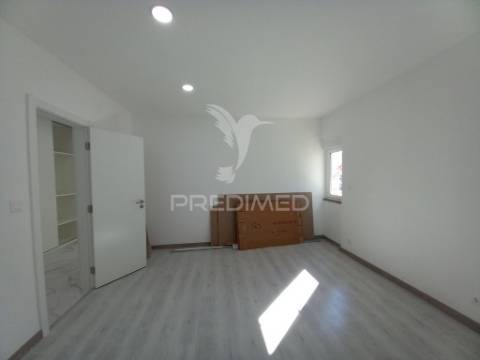 Fantastico t2 em cruz de pau