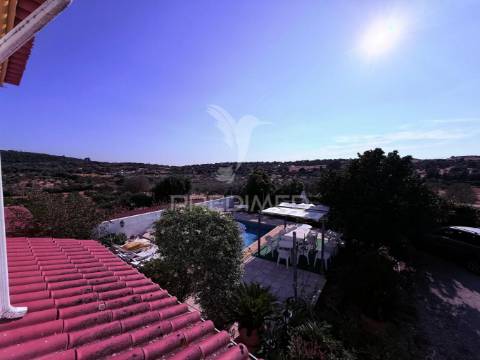 Refúgio rural com charme e conforto