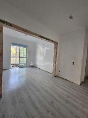 Apartamento t2 em remodelação – setúbal, são sebastião