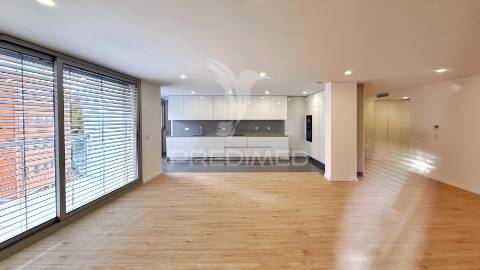 Apartamento t3 centro - em fase de conclusão