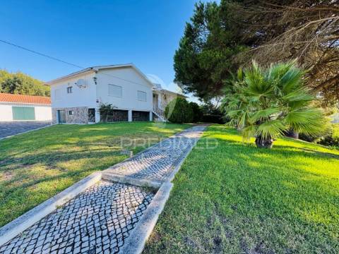 Moradia independente t6