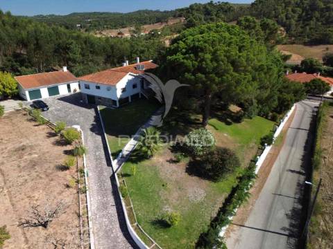 Moradia independente t6