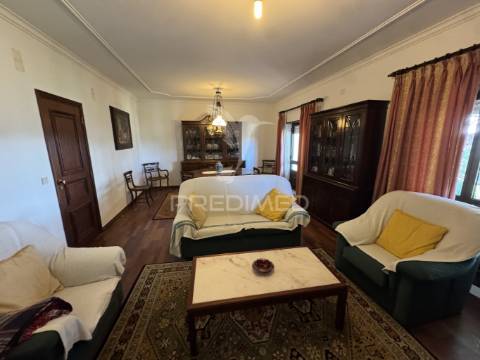 Moradia independente t6