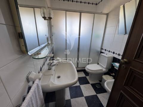 Moradia independente t6