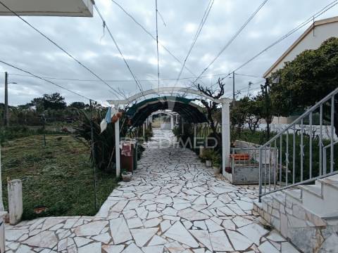 Moradia com licença de utilização em  augi já concluída