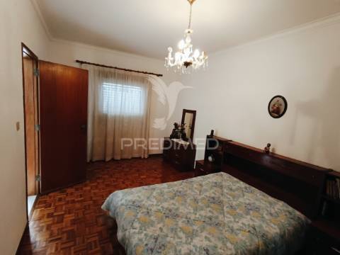 Moradia com licença de utilização em  augi já concluída