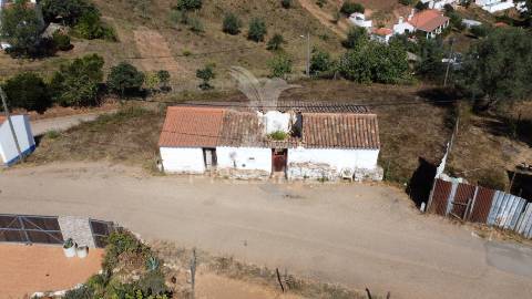 Ruína típica alentejana . odemira