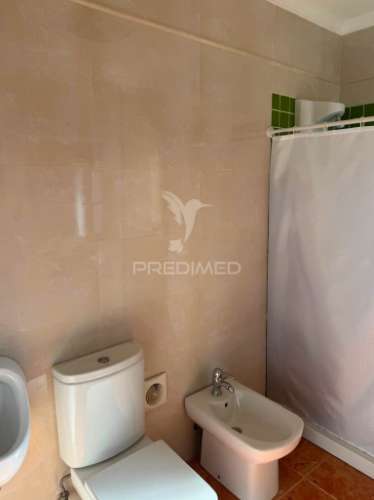 Moradia isolada t4 santa bárbara de nexe