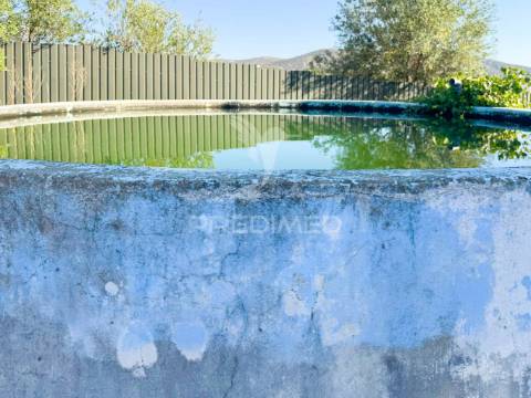 Moradia isolada t4 santa bárbara de nexe