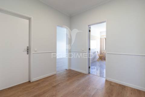 Apartamento t1 em mem martins