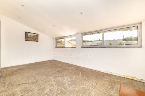 Apartamento t2+1 - rua conselheiro lobato