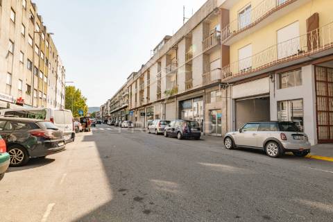 Apartamento t2+1 - rua conselheiro lobato