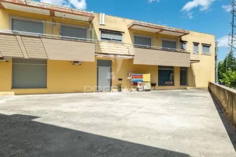 Apartamento t2 – loja convertida em habitação | entre braga e barcelos