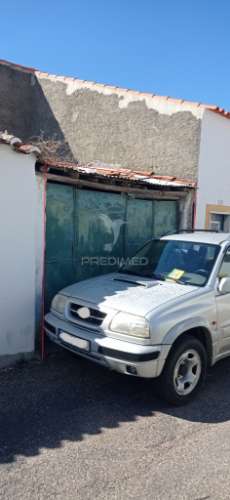Venda conjunta de três prédios urbanos, em cadafaz, concelho de gavião.