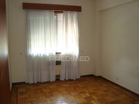 T4 - baixa do porto á trindade