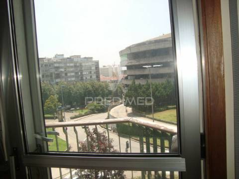 T4 - baixa do porto á trindade