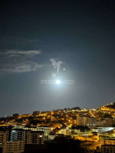 Moradia t3 em banda no caniço