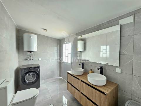 Moradia t2 renovada no centro de castro verde