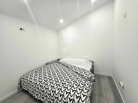 Moradia t2 renovada no centro de castro verde