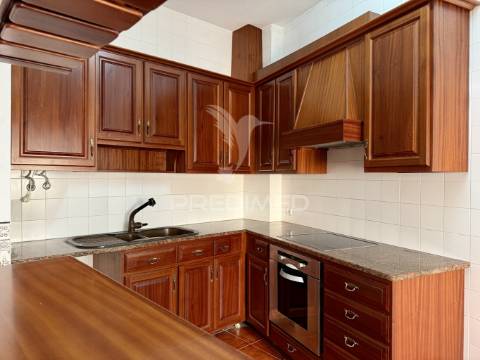 Apartamento t2 - mira de aire, porto de mós