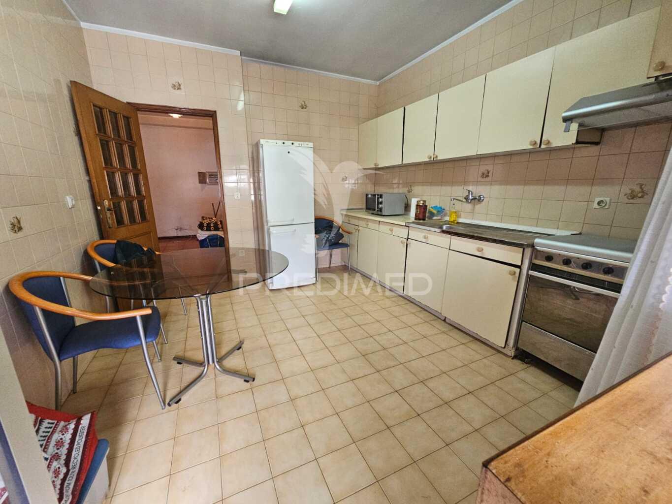 Apartamento t3 em rio tinto – próximo do metro