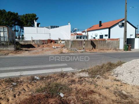 Terreno com projeto aprovado