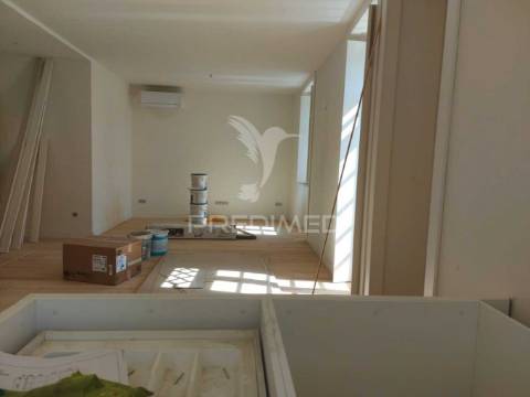 Apartamento t2 penha de frança - lisboa