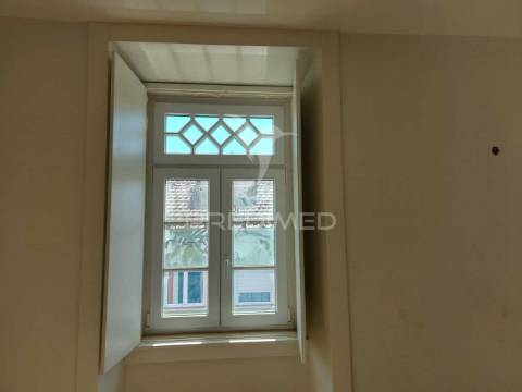 Apartamento t2 penha de frança - lisboa