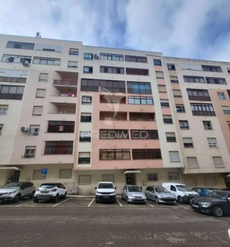 Vende se t2 paio pires /seixal 285.000€